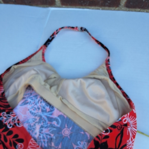 Catalina Hawaiian Print PLUS halter Swimsuit.3X - Picture 3 of 13
